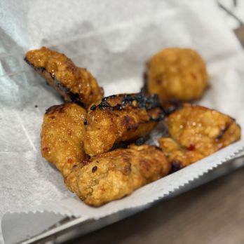 Mountain Mike's Pizza - Zesty Aloha Boneless Wings - Chicken Wings Near Me - Saratoga Springs, Utah