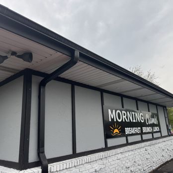 Morning Crumbs - Breakfast & Brunch Near Me - Mukwonago, Wisconsin