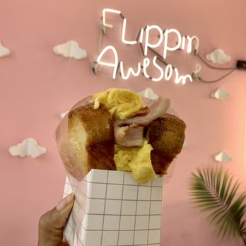 Flippoly - Bacon egg Sandwich - Coffee & Tea Near Me - Buena Park, California