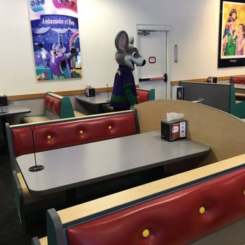 Chuck E. Cheese - Low energy chuck e - Pizza Near Me - Clearwater, Florida