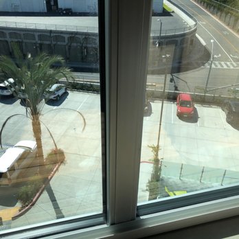 SpringHill Suites by Marriott Anaheim Placentia/Fullerton - Tiny parking lot - Hotels Near Me - Placentia, California SpringHill Suites by Marriott Anaheim Placentia/Fullerton - Tiny parking lot - Hotels Near Me - Placentia, California