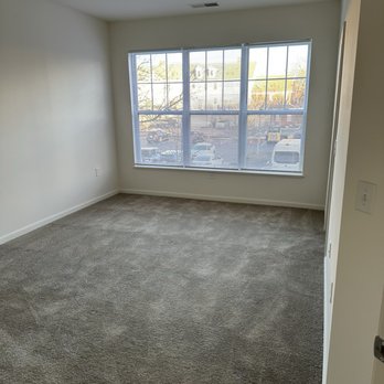 Avalon at the Hingham Shipyard - Good size rooms - Apartments Near Me - Hingham, Massachusetts