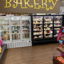 Todd's Big Star - Bakery
