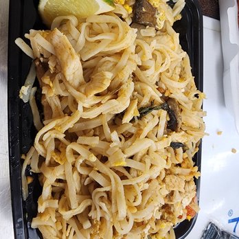 China Wok - Pad Thai with chicken - Chinese Near Me - Mechanicsville, Virginia China Wok - Pad Thai with chicken - Chinese Near Me - Mechanicsville, Virginia
