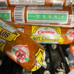 Food4Less - Mole under food