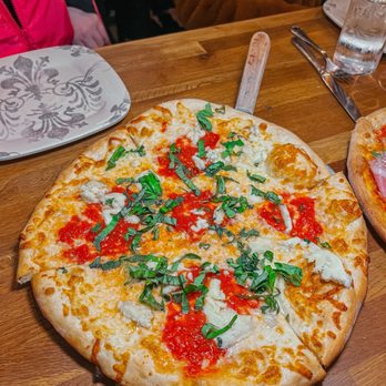 La Pizzeria - Margherita - Pizza Near Me - Mount Pleasant, South Carolina