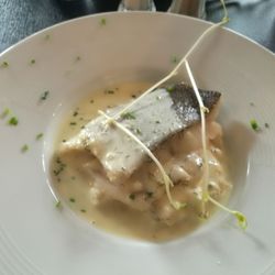 Les Coudes sur la Table - Filet de poisson  Excellent !