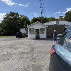 Marcellus Lanes - From the outside.