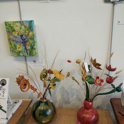 Valley Art Gallery & Gifts - Barb Lowe. Paintings and gourd vases.