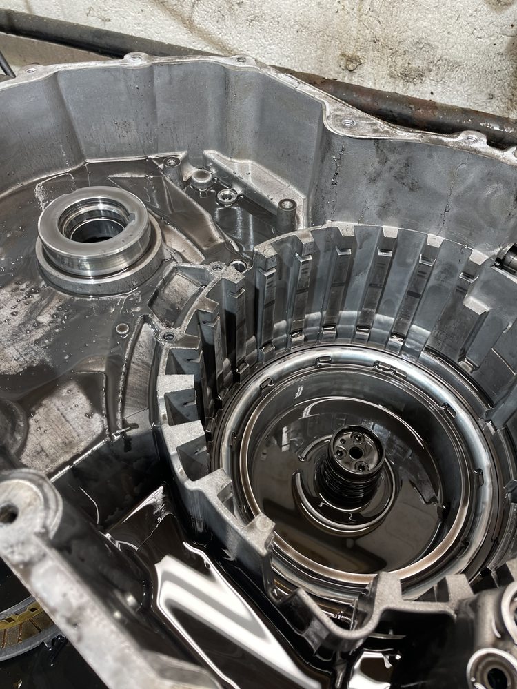 Jolly’s Auto Care & Transmission