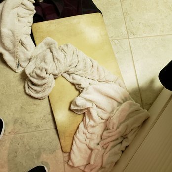 Down Home Properties - Towels left after washing machine repair. - Vacation Rentals Near Me - Wildwood, Florida Down Home Properties - Towels left after washing machine repair. - Vacation Rentals Near Me - Wildwood, Florida
