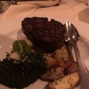 Piero's Italian Cuisine - Italian Near Me - Las Vegas, Nevada