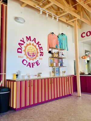 Day Maker Half Day Cafe by null