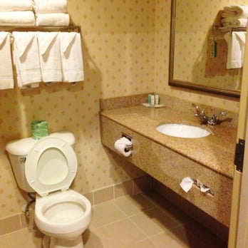 Comfort Inn & Suites - King suite bathroom. - Hotels Near Me - Kent, Ohio Comfort Inn & Suites - King suite bathroom. - Hotels Near Me - Kent, Ohio