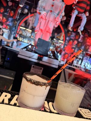 50 Shades of Rosé by null