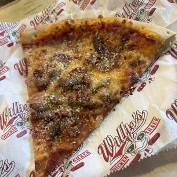 Willie's Pizza Joint - The meats - Pizza Near Me - New Orleans, Louisiana Willie's Pizza Joint - The meats - Pizza Near Me - New Orleans, Louisiana