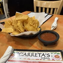 Carreta's Grill - Chips and salsa