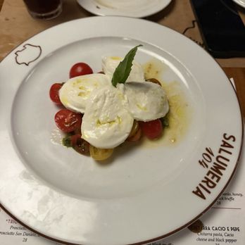 Salumeria 104 - Atlantic Beach - Burrata /caprese salad - Italian Near Me - Atlantic Beach, Florida