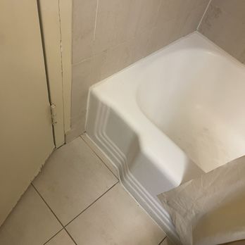 Hotel Silver Spring - Bathroom - Hotels Near Me - Silver Spring, Maryland Hotel Silver Spring - Bathroom - Hotels Near Me - Silver Spring, Maryland