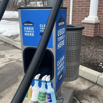 Flash Car Wash - Car Wash Near Me - Bristol, Connecticut