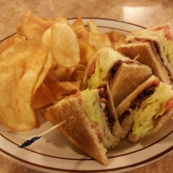Gary's Restaurant - Club & Fries - Breakfast & Brunch Near Me - Freeburg, Illinois Gary's Restaurant - Club & Fries - Breakfast & Brunch Near Me - Freeburg, Illinois