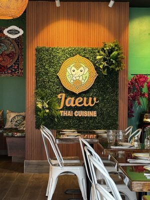 Jaew Thai Cuisine by null