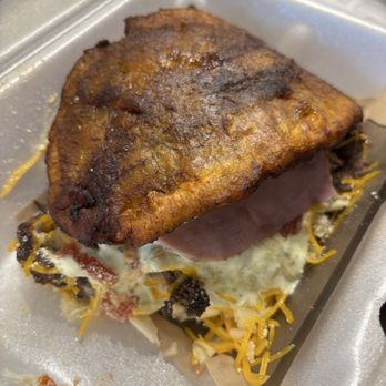 Primo's - PATACON BURGER - Venezuelan Near Me - Spring, Texas