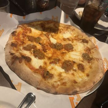 Federal Pizza - Tatum Blvd - Pizza Near Me - Phoenix, Arizona