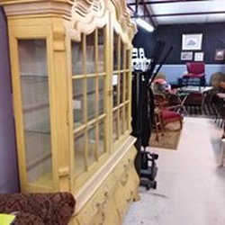 Parkway Antiques And Estate Sales