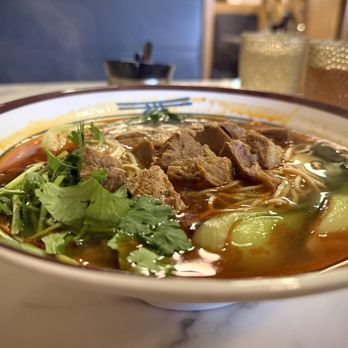 Mr Liu Noodle House - 4. House Special Original Beef Noodle Soup / 原汤牛腩面 - Noodles Near Me - Oakland, California Mr Liu Noodle House - 4. House Special Original Beef Noodle Soup / 原汤牛腩面 - Noodles Near Me - Oakland, California
