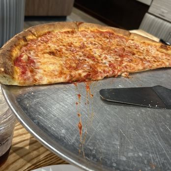 Flippers Pizza - Large cheese pizza - Pizza Near Me - Tampa, Florida Flippers Pizza - Large cheese pizza - Pizza Near Me - Tampa, Florida