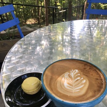 Caffe Driade - Caffé latte and lemon macaroon - Coffee & Tea Near Me - Chapel Hill, North Carolina