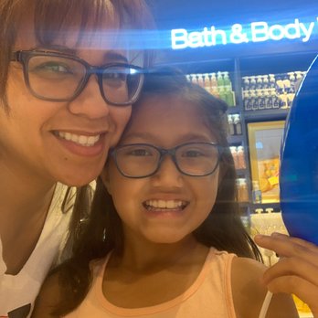 Bath & Body Works - Cosmetics & Beauty Supply Near Me - Bakersfield, California