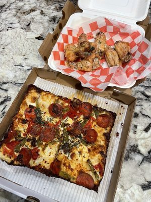 Gold Tooth Tony's Detroit Pizza by null Gold Tooth Tony's Detroit Pizza by null