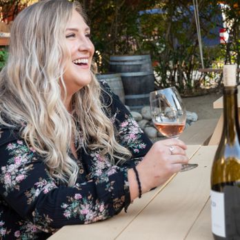 Seabold Cellars - Glasses available - Wine Tasting Room Near Me