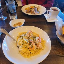 Linguine Shrimp Scampi Linguine Shrimp Scampi