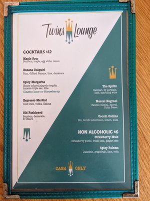 Twins Lounge by null