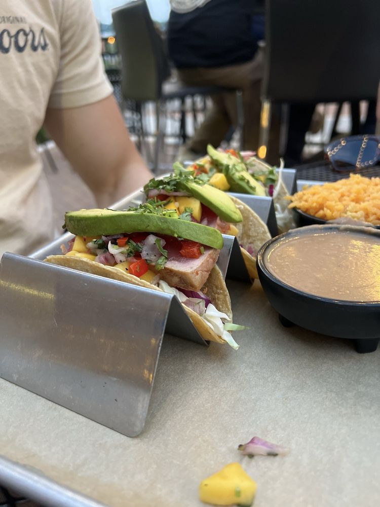La Mesa Modern Mexican