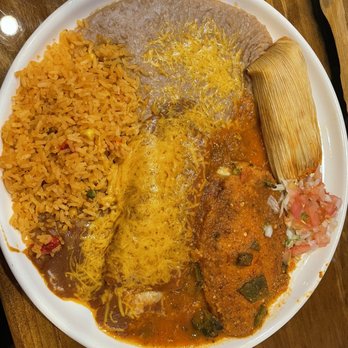 Mi Tierra Mexicana Restaurant - Combination plate #3 - Mexican Near Me - Prescott, Arizona Mi Tierra Mexicana Restaurant - Combination plate #3 - Mexican Near Me - Prescott, Arizona