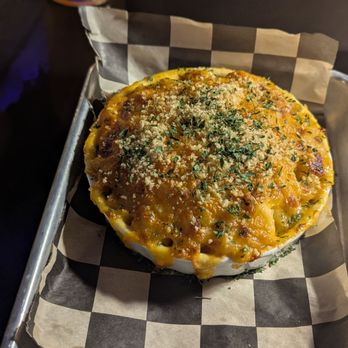 Skol Brewing - Truffle, mac and cheese - Brewpubs Near Me - Atlanta, Georgia