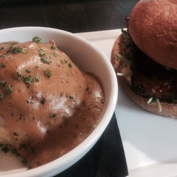 SunCafe - Tempeh burger with mashed potatoes - Vegan Near Me - Studio City, California SunCafe - Tempeh burger with mashed potatoes - Vegan Near Me - Studio City, California