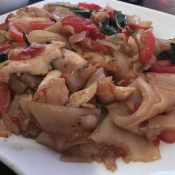 SriPraPhai Thai Restaurant - Drunken noodles with chicken- I suggest you get it with a different meat - Thai Near Me - Woodside, New York
