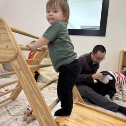 Happy Baby Play