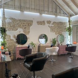 Ivy Moon Hair Salon