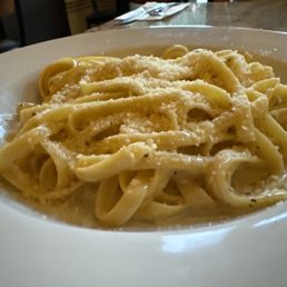 Fettuccine Alfredo