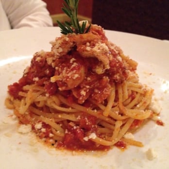 Harpo's Restaurant - Chicken Linguini - Mediterranean Near Me - Oshawa, Ontario Harpo's Restaurant - Chicken Linguini - Mediterranean Near Me - Oshawa, Ontario