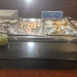 Hong Kong Buffet - Sushi options