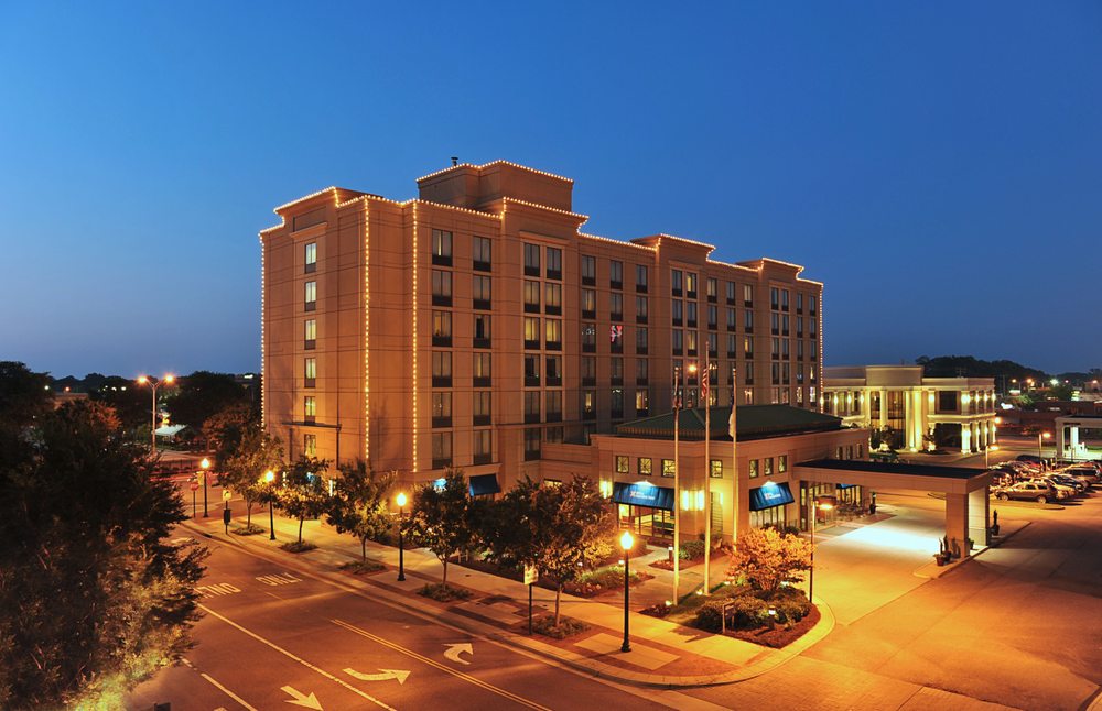 Hilton Garden Inn Virginia Beach Town Center - wedding in Virginia Beach, VA