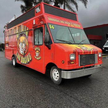 Xclusive Wraps - THE BIRRIA LOS SOCIOS TRUCK - Graphic Design Near Me - Paramount, California Xclusive Wraps - THE BIRRIA LOS SOCIOS TRUCK - Graphic Design Near Me - Paramount, California
