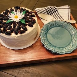 Front Porch Cakery - Papaws Favorite!!! Blackberry patch Jam cake. Warm spice cake with Blackberry preserve filling and a decadent Caramel cream cheese frosting.